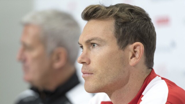 Switzerland and former Juventus defender Stephan Lichtsteiner retires from football at age 36 Switzerland and former Juventus defender Stephan Lichtsteiner retires from football at age 36