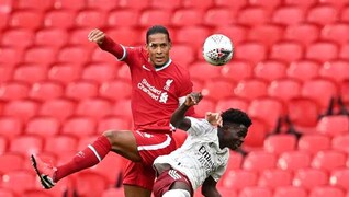 Premier League Boost For Liverpool As Talisman Virgil Van Dijk Signs New Contract Sports News Firstpost