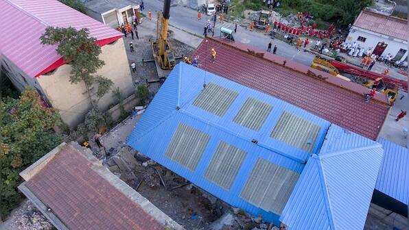 In north China's Shanxi Province, 29 dead and 28 injured after restaurant collapses during birthday party
