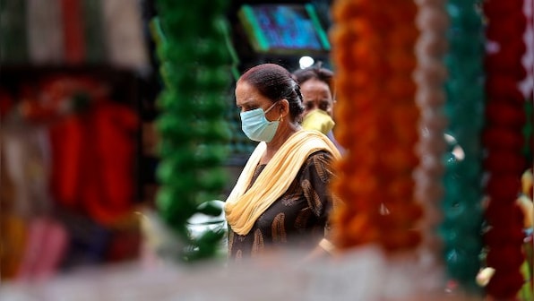 Centre releases COVID-19 funds to 22 states, UTs as tally nears 20 lakh; Kuwait approves repatriation flights to India
