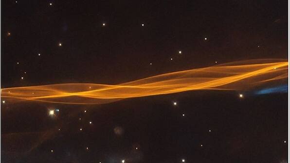 NASA's Hubble telescope captures dreamy 'veil-like' edge of Cygnus supernova blast wave
