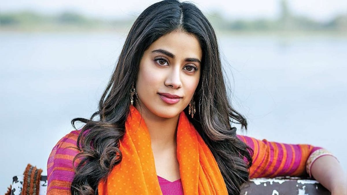 Janhvi Kapoor completes Good Luck Jerry shoot, pens farewell note for film's crew