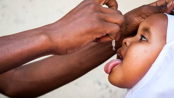 Africa wins battle against wild poliovirus, WHO announces; threat of vaccine-derived polio persists