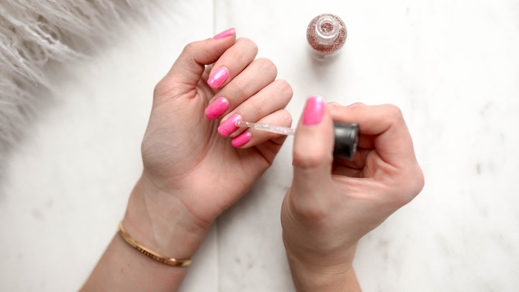 Top nail polishes for that wow factor Top nail polishes for that wow factor