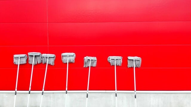 Cleaning mops with buckets under Rs 2000 Cleaning mops with buckets under Rs 2000