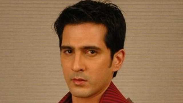 Sidharth Malhotra, Varun Dhawan, Vatsal Sheth, Mouni Roy mourn Sameer Sharma's death Sidharth Malhotra, Varun Dhawan, Vatsal Sheth, Mouni Roy mourn Sameer Sharma's death