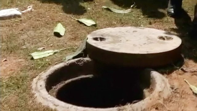 Six die in Jharkhand's Deoghar after inhaling poisonous gas inside septic tank Six die in Jharkhand's Deoghar after inhaling poisonous gas inside septic tank
