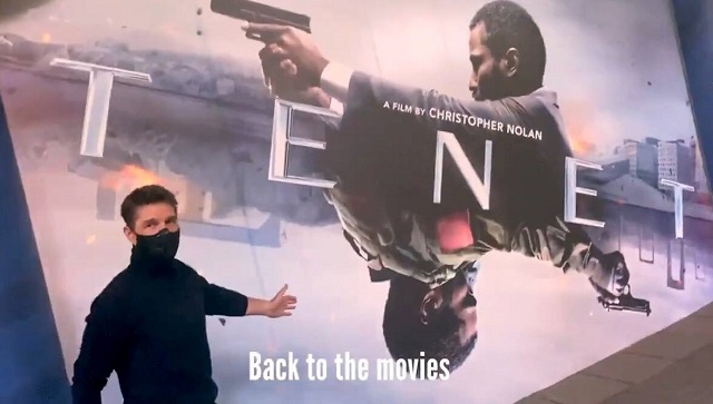 Tom Cruise watches Christopher Nolan’s Tenet on 'big screen', surprises moviegoers at London theatre Tom Cruise watches Christopher Nolan’s Tenet on 'big screen', surprises moviegoers at London theatre