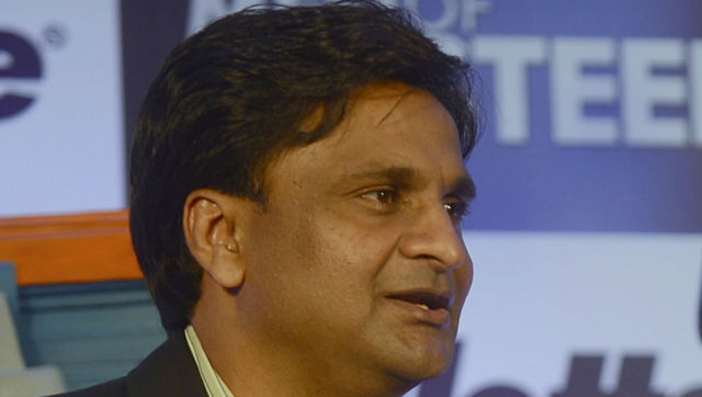 ICC match referee Javagal Srinath backs bowlers in run-out debate, says non-striker 'should stick to the crease' ICC match referee Javagal Srinath backs bowlers in run-out debate, says non-striker 'should stick to the crease'