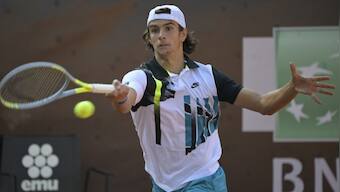 Italian Open 2020: Teenager Lorenzo Musetti stuns Stan Wawrinka; Garbine Muguruza beats Sloane Stephens in straight sets