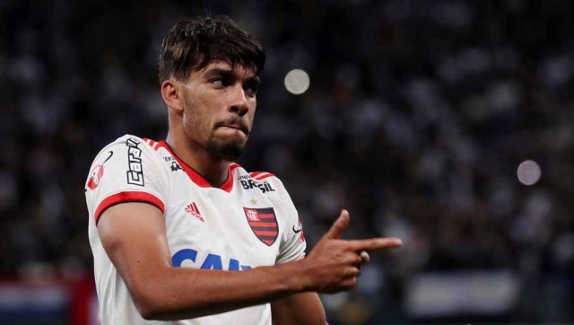 Ligue 1: Olympique Lyonnais sign Brazilian midfielder Lucas Paqueta from AC Milan on five-year deal Ligue 1: Olympique Lyonnais sign Brazilian midfielder Lucas Paqueta from AC Milan on five-year deal