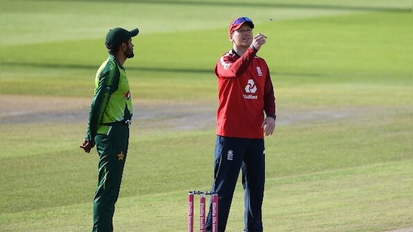 Highlights, England vs Pakistan 2020, 3rd T20I Cricket Match at Manchester: Visitors clinch narrow win