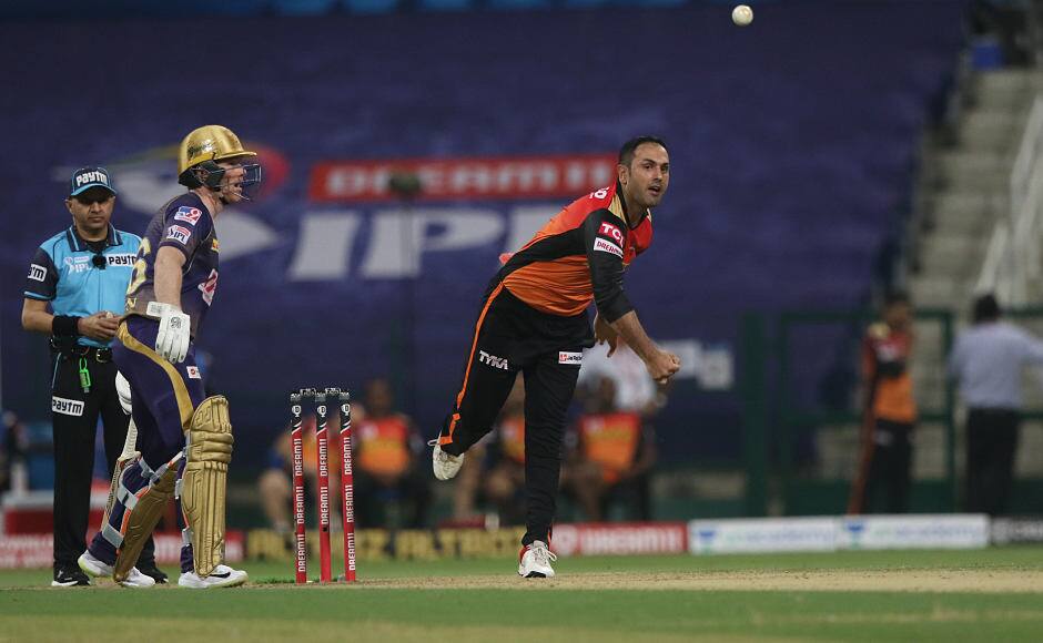 Afghanistan’s Mohammad Nabi also bowled exceptionally well, giving away just 23 in his four without picking up a wicket. Warner did not introduce him early and kept him for end overs and it seems that decision also backfired a little. Sportzpics