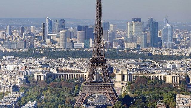 Loud noise heard in Paris due to sonic boom from military jet, not blast, says police Loud noise heard in Paris due to sonic boom from military jet, not blast, says police