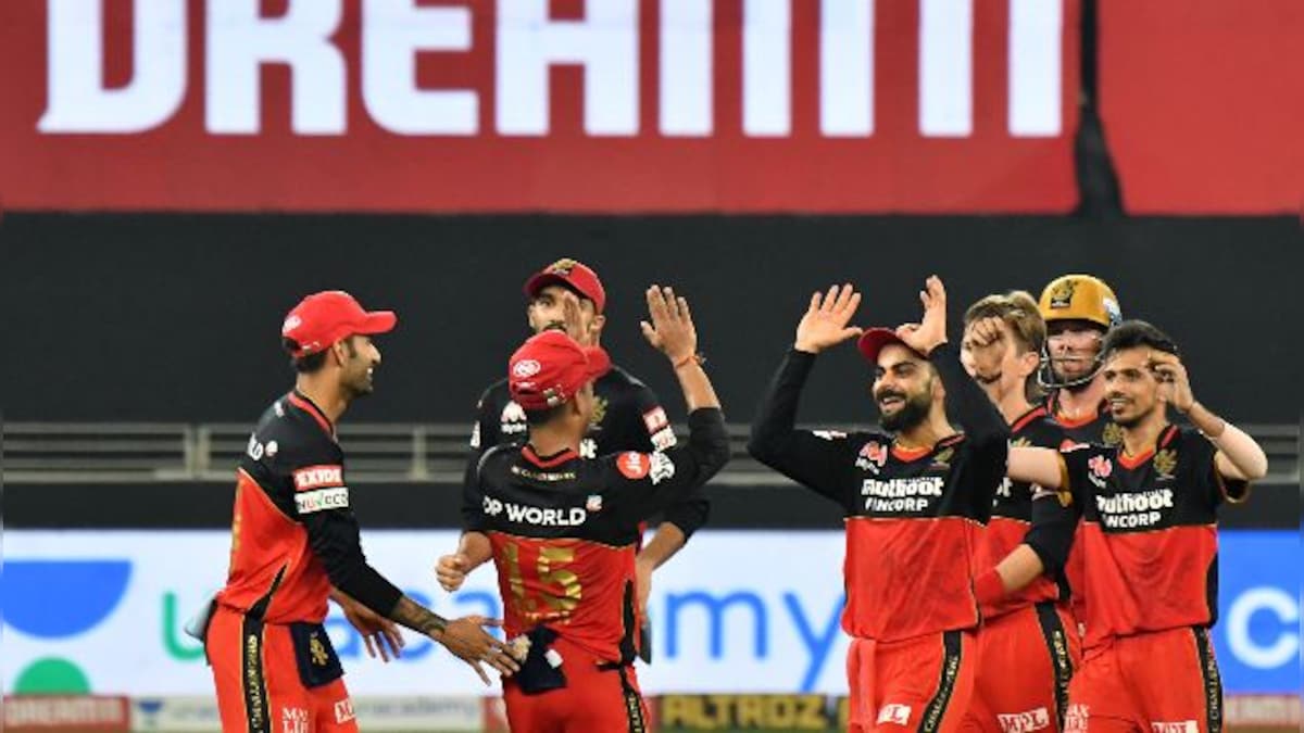 IPL 2020: 'The best tournament in world cricket', Twitterati go berserk as RCB edge MI after thrilling Super Over finish