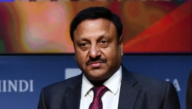 Ex-finance secretary Rajiv Kumar assumes charge as election commissioner, replaces Ashok Lavasa Ex-finance secretary Rajiv Kumar assumes charge as election commissioner, replaces Ashok Lavasa
