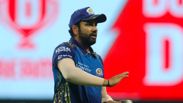 IPL 2021: Rohit Sharma says we should feel happy playing cricket at a time when many cannot go to work IPL 2021: Rohit Sharma says we should feel happy playing cricket at a time when many cannot go to work