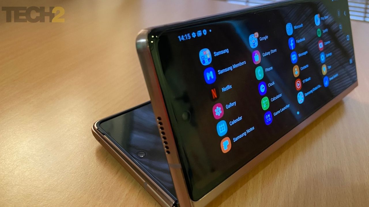 The Samsung Galaxy Z Fold 2 has two 10 MP punch hole cameras for selfies. Image: tech2/Nandini Yadav
