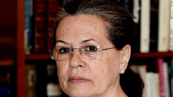 Sonia Gandhi holds meeting with Congress MPs from Punjab