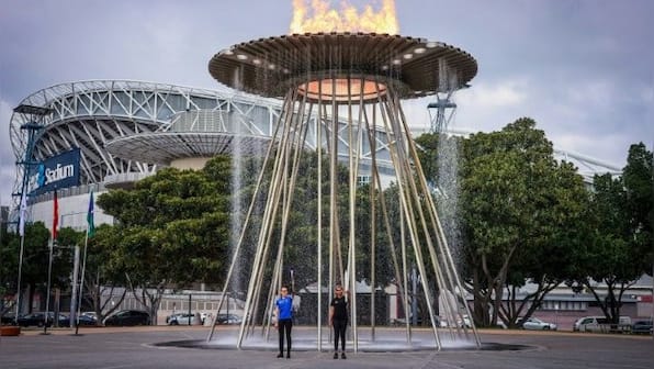 Sydney re-lights cauldron to mark 20th anniversary of Olympics