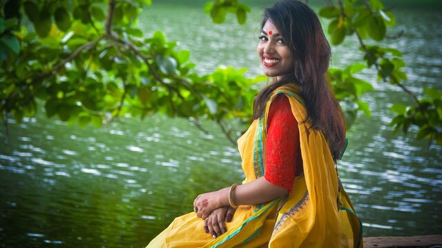 Stylish sarees to make heads turn Stylish sarees to make heads turn