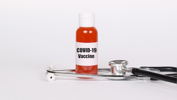 US CDC asks state to be ready to distribute COVID-19 vaccines by 1 November