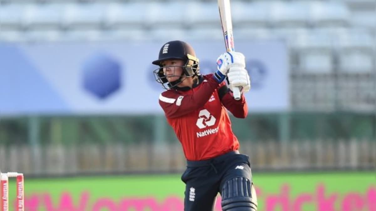 England cricketer Danni Wyatt in 'terrifying' Cape Town cable car drama