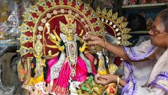 Navrarti 2020: Celebrations start tomorrow; date, time, colours and significance of the autumnal festival