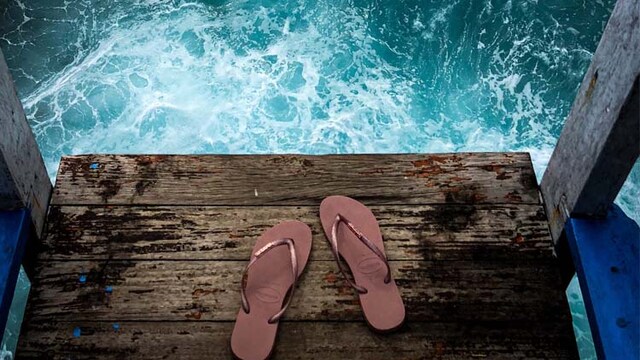 Stay stylish with top platform flip flops for women Stay stylish with top platform flip flops for women