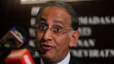 Former CEO Haroon Lorgat named in nine-member interim Cricket South Africa board
