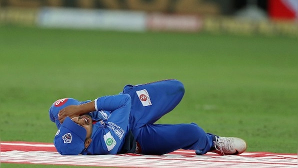 IPL 2020: Shreyas Iyer is in pain but able to move his shoulder, says DC teammate Shikhar Dhawan