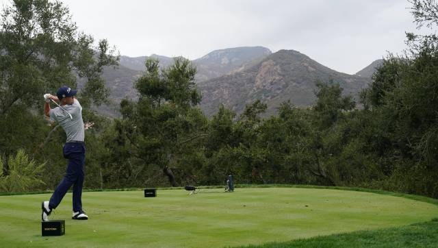 Zozo Championship: Justin Thomas takes one shot lead, Tiger Woods improves in second round Zozo Championship: Justin Thomas takes one shot lead, Tiger Woods improves in second round