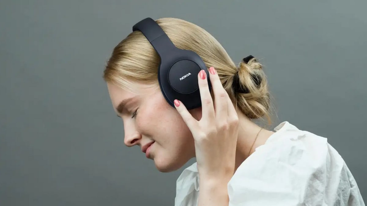 HMD launches Essential Wireless Headphones with 40 hours battery life