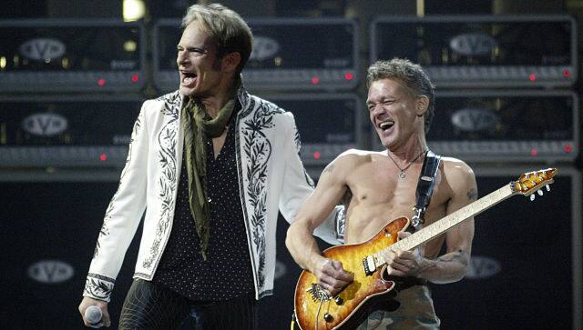 File image of David Lee and Eddie Van Halen at the Wachovia Centre in Philadelphia. by Jessica Kourkounis © 2007 The New York Times