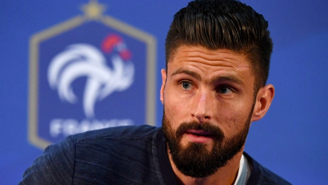 Serie A: France striker Olivier Giroud completes AC Milan move from Chelsea Serie A: France striker Olivier Giroud completes AC Milan move from Chelsea