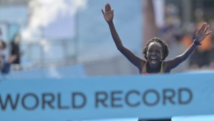 Peres Jepchirchir beats own half-marathon world record in Gdynia; Joshua Cheptegei misses out on medal