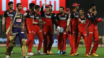 AB de Villiers, spinners shine as RCB thrash KKR by 82 runs to maintain winning run in IPL 2020