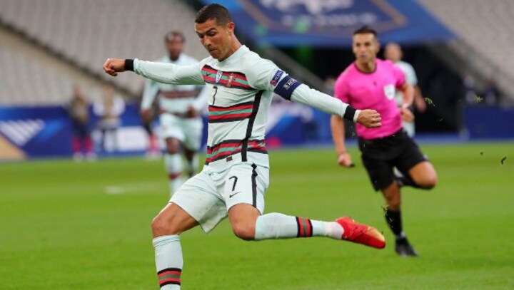 Juventus' Cristiano Ronaldo COVID-free after 19 days but virus hits other Serie A teams