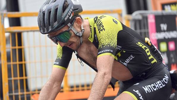 Giro d’Italia: British rider Simon Yates withdraws from remaining stages after testing positive for coronavirus