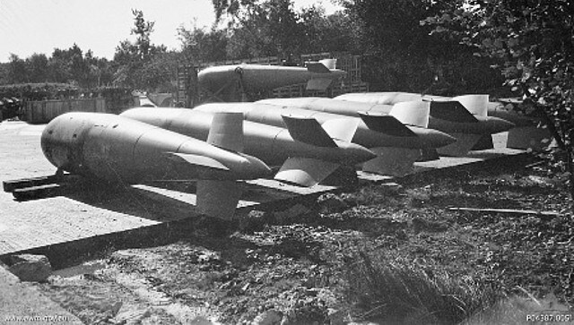 World War II giant Tallboy bomb explodes during neutralisation near Swinoujscie in Poland; no injuries