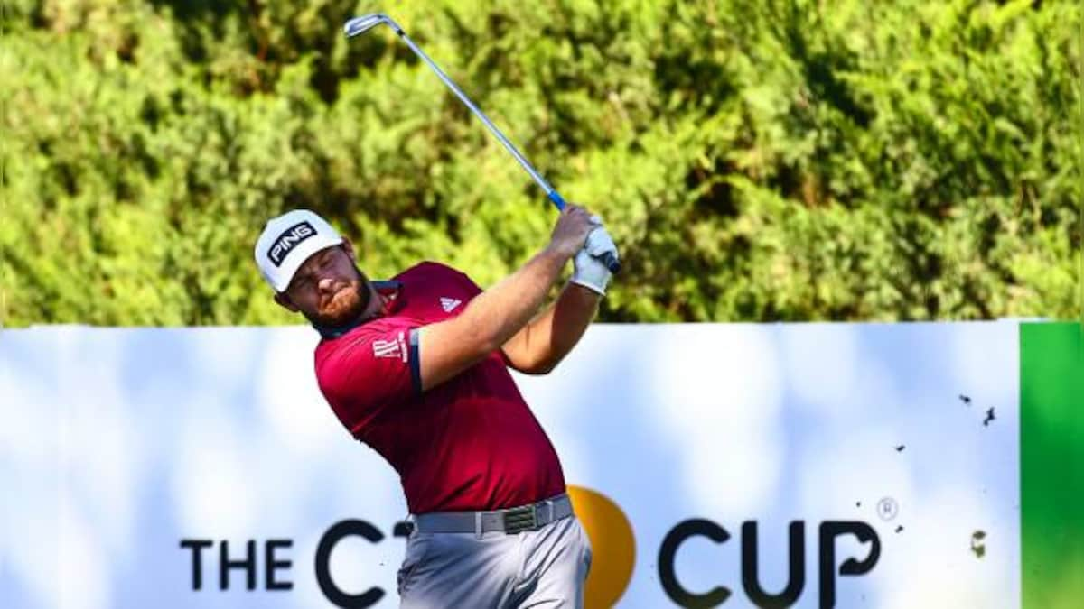 Tyrrell Hatton copes with jet lag to lead CJ Cup at Shadow Creek, Xander Schauffele a shot behind