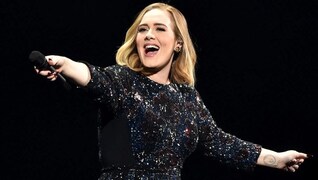 Adele to host Saturday Night Live for first time on Oct. 24