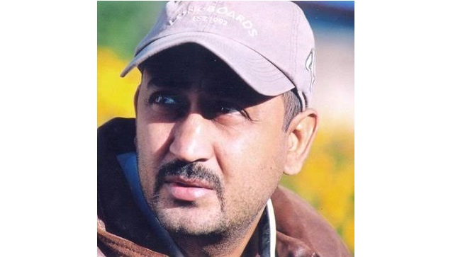 Raju Chacha director Anil Devgan passes away; brother Ajay Devgn says 'heartbroken by untimely demise' Raju Chacha director Anil Devgan passes away; brother Ajay Devgn says 'heartbroken by untimely demise'