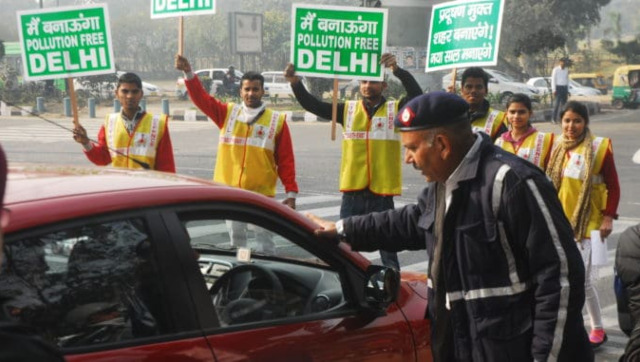 For Delhi authorities, curbing pollution is key to flattening the winter COVID-19 curve For Delhi authorities, curbing pollution is key to flattening the winter COVID-19 curve