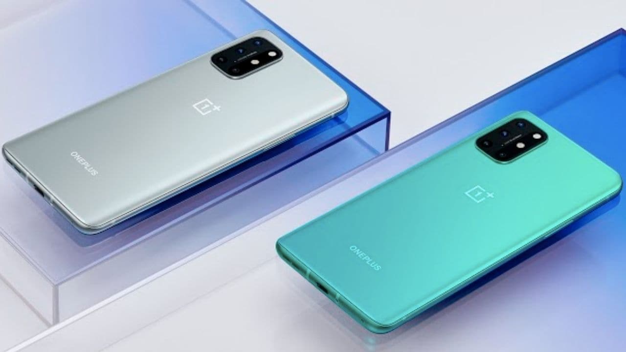 OnePlus 8T comes in two colour variants.