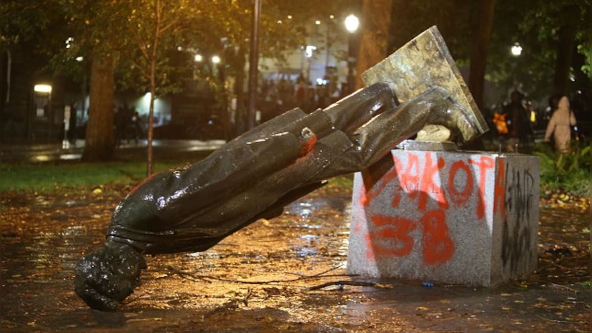 Portland protestors deface, knock down Roosevelt, Lincoln statues in ‘rage’ against Columbus Day