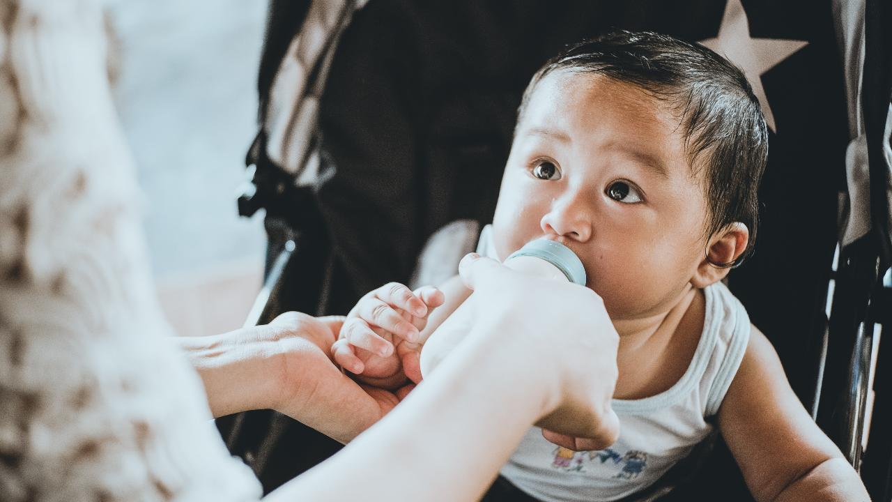 Babies that are bottle-fed consume 1.6 million pieces of microplastic every day: study Babies that are bottle-fed consume 1.6 million pieces of microplastic every day: study