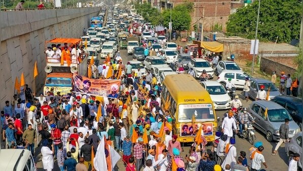 Shiromani Akali Dal leaders take out 'kisan marches' against farm laws in Amritsar, Bathinda, Anandpur Sahib