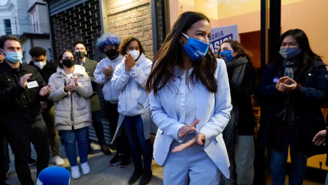 New York progressive Alexandria Ocasio-Cortez comfortably secures second term in US Congress New York progressive Alexandria Ocasio-Cortez comfortably secures second term in US Congress