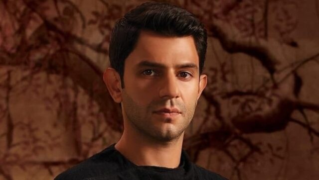 Arjun Mathur talks International Emmy nomination, lockdown productivity and being selective about the roles he plays Arjun Mathur talks International Emmy nomination, lockdown productivity and being selective about the roles he plays